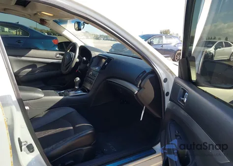 2013 Infiniti G37X z USA, uszkodzony, nr VIN JN1CV6AR0DM770439
